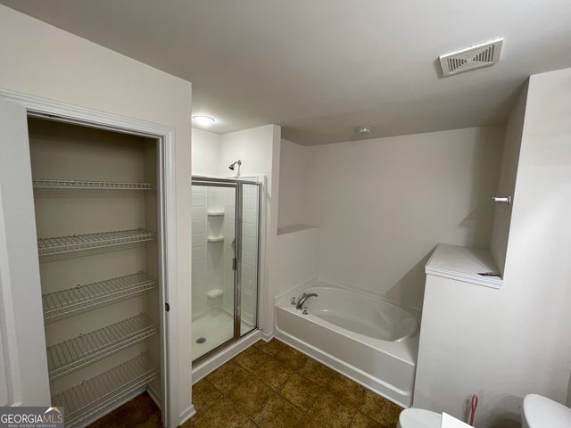 4494 Black Hills Drive NW 13, Acworth, GA 30101