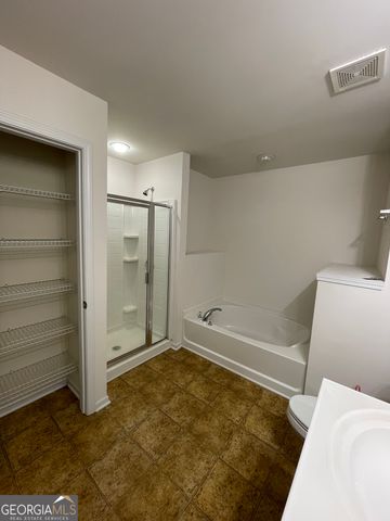 4494 Black Hills Drive NW 13, Acworth, GA 30101