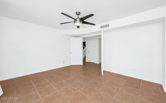 2733 E HOPE Street, Mesa, AZ 85213