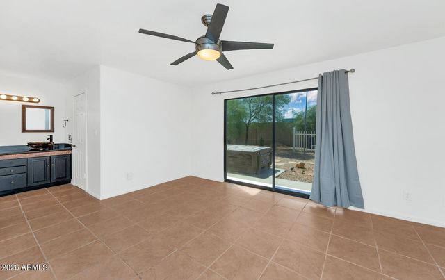 2733 E HOPE Street, Mesa, AZ 85213