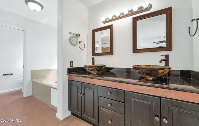 2733 E HOPE Street, Mesa, AZ 85213