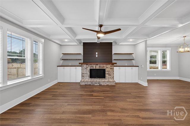 5432 La Roche Avenue, Savannah, GA 31406