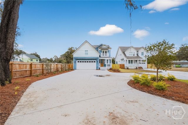 5432 La Roche Avenue, Savannah, GA 31406