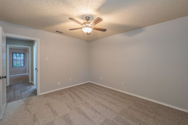 917 Bucknell Drive, Arlington, TX 76012