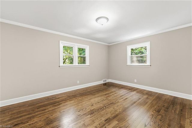 2606 Alderney Lane, Winston-salem, NC 27103