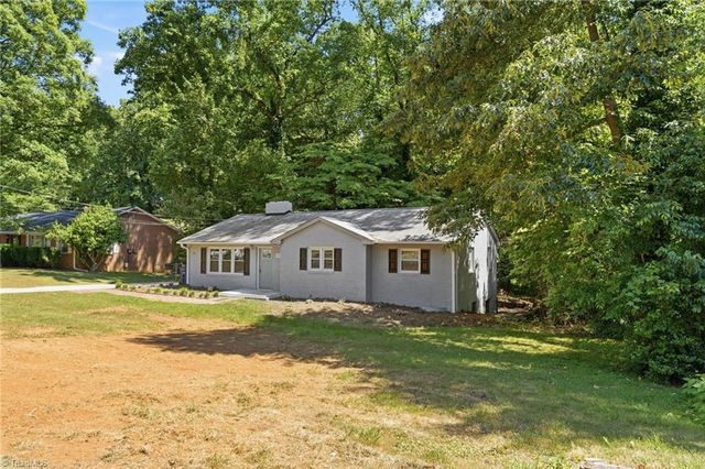 2606 Alderney Lane, Winston-salem, NC 27103