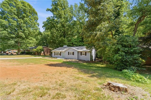 2606 Alderney Lane, Winston-salem, NC 27103