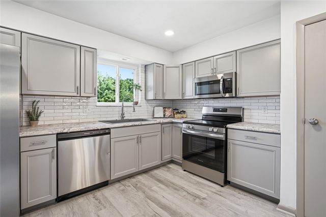 1021 Bermuda Drive, Miamisburg, OH 45342