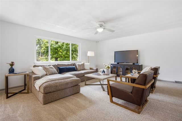 1021 Bermuda Drive, Miamisburg, OH 45342