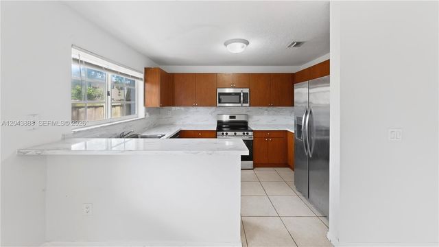 14070 SW 260th St 103, Homestead, FL 33032