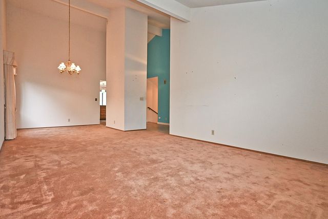 17764 Columbia Dr, Castro Valley, CA 94552