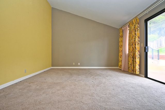 17764 Columbia Dr, Castro Valley, CA 94552