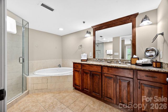 404 Bowling Park Road, Asheville, NC 28803