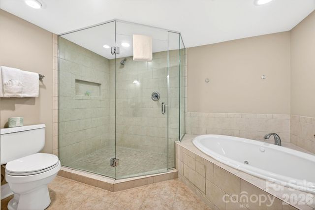 404 Bowling Park Road, Asheville, NC 28803