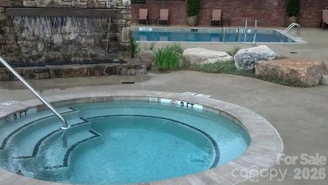 404 Bowling Park Road, Asheville, NC 28803