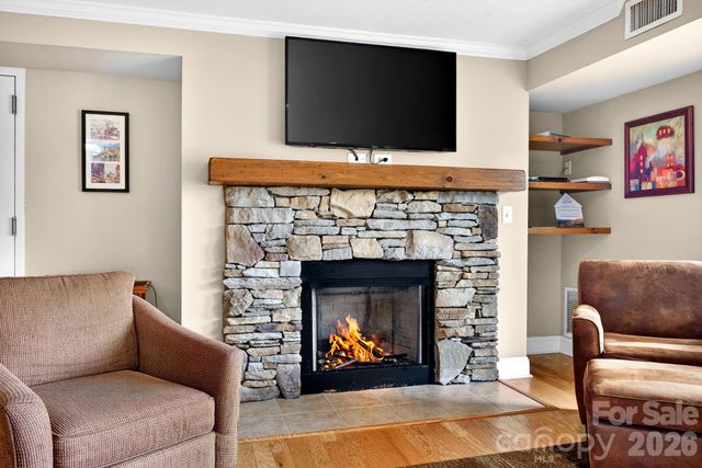 404 Bowling Park Road, Asheville, NC 28803