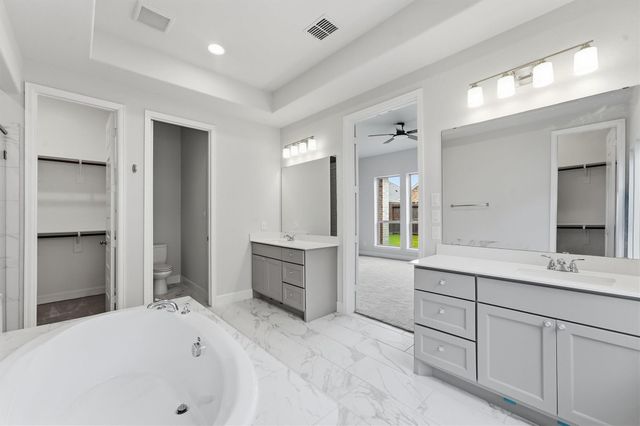 12318 Palmetto Drive, Mont Belvieu, TX 77523