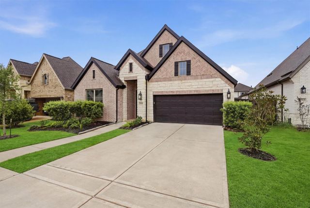 12318 Palmetto Drive, Mont Belvieu, TX 77523