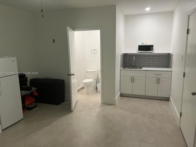 10822 SW 142nd Ct, Miami, FL 33186