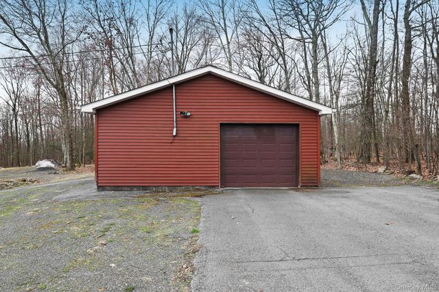 239 Millsburg Road, Middletown, NY 10940