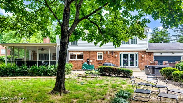 4911 Crofton Rd, Louisville, KY 40207