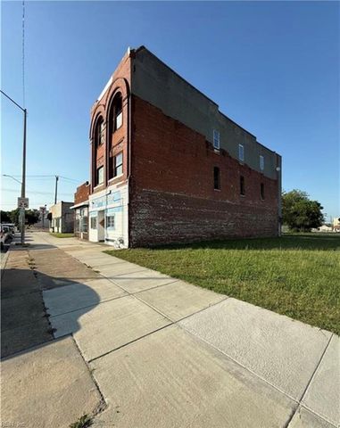 3506 Washington AVE, Newport News, VA 23607