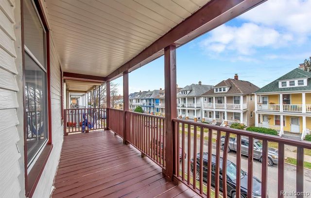 9506 Charest Street, Hamtramck, MI 48212