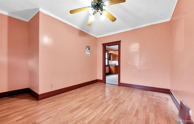 9506 Charest Street, Hamtramck, MI 48212