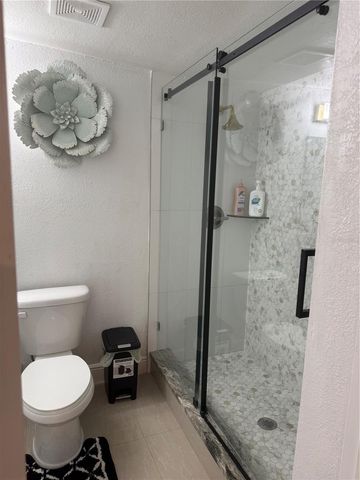 7018 N HALE AVENUE, Tampa, FL 33614