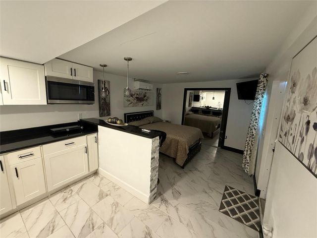 7018 N HALE AVENUE, Tampa, FL 33614