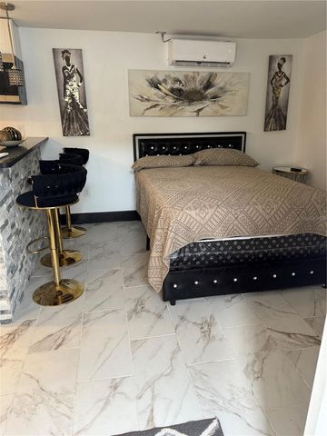 7018 N HALE AVENUE, Tampa, FL 33614