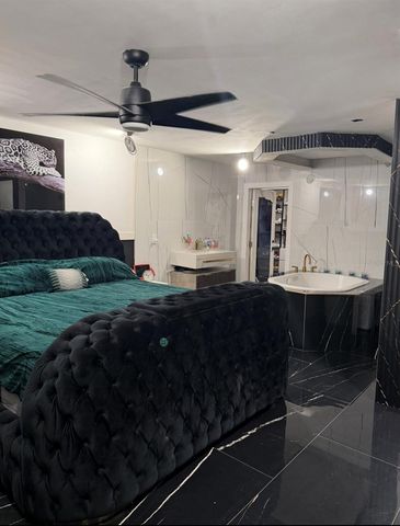 7018 N HALE AVENUE, Tampa, FL 33614