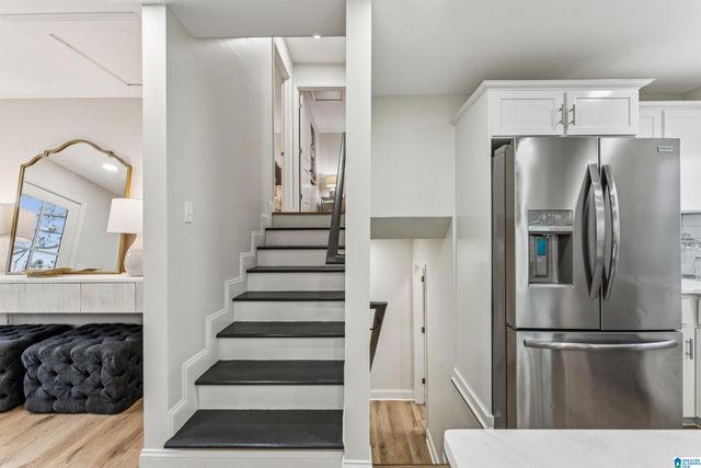 1232 KRIN AVENUE, Birmingham, AL 35213