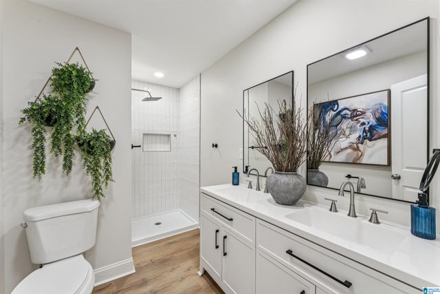 1232 KRIN AVENUE, Birmingham, AL 35213