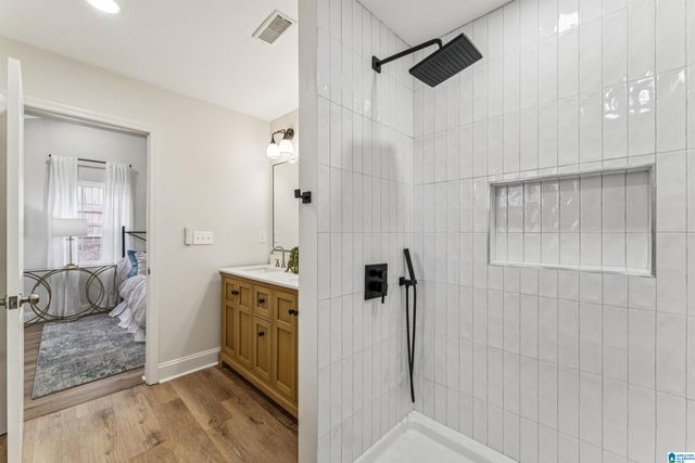 1232 KRIN AVENUE, Birmingham, AL 35213