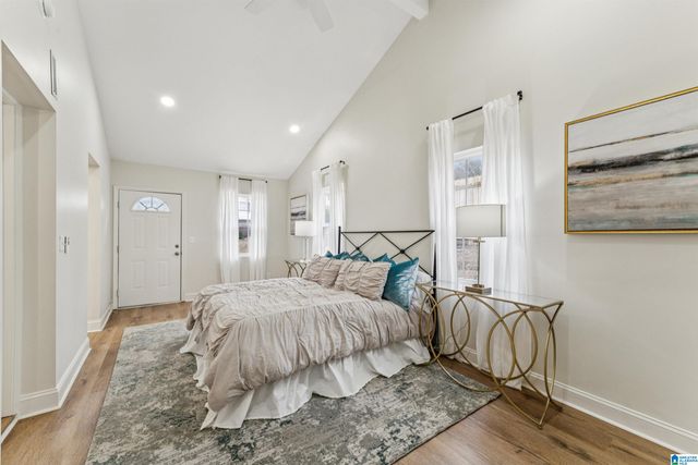 1232 KRIN AVENUE, Birmingham, AL 35213