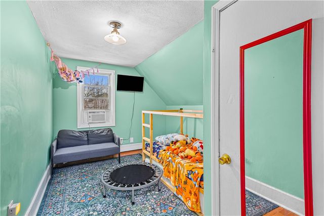 40 Calder Street, Providence, RI 02907