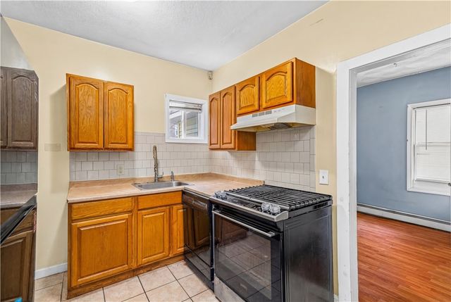 40 Calder Street, Providence, RI 02907