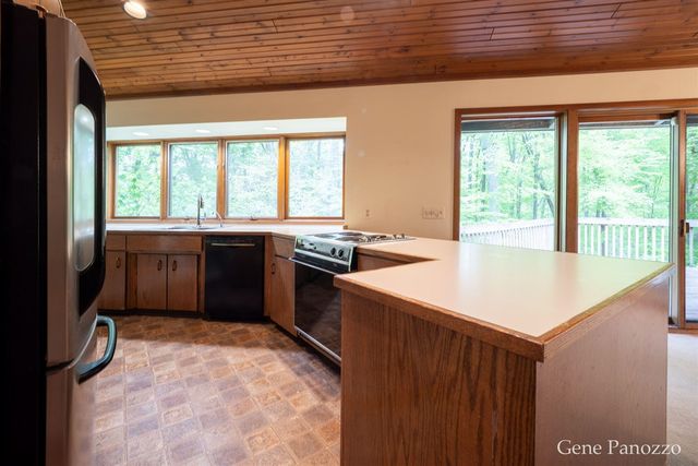7000 60th Street, Grand Rapids, MI 49512