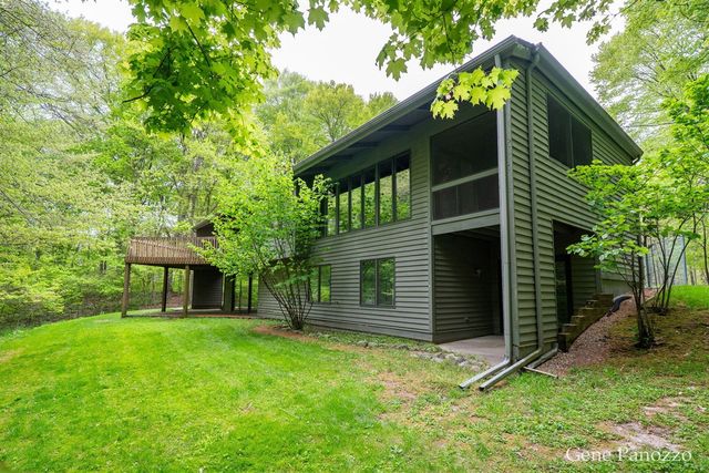 7000 60th Street, Grand Rapids, MI 49512