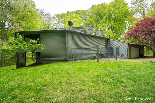 7000 60th Street, Grand Rapids, MI 49512