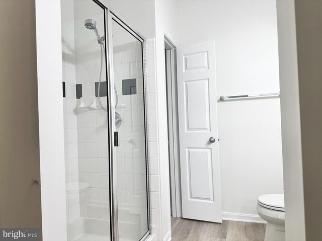 11305 Aristotle Dr Apt 206, Fairfax, VA 22030