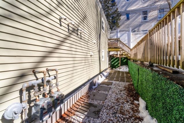 43 Sagamore Ave 1, Winthrop, MA 02152