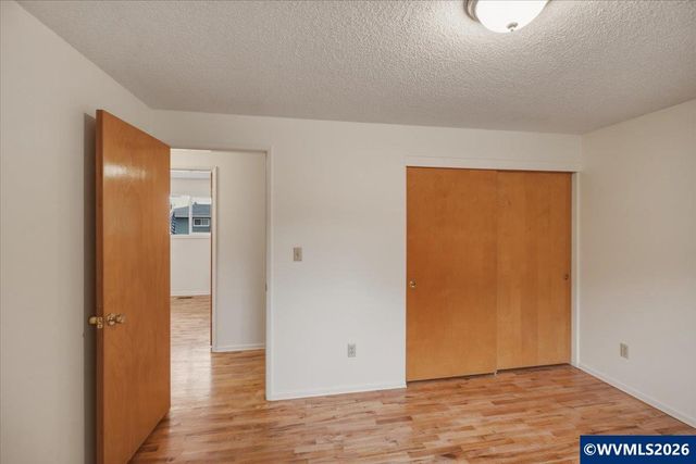 809 33rd Av SE, Albany, OR 97322