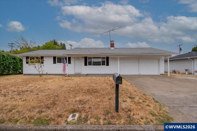 809 33rd Av SE, Albany, OR 97322