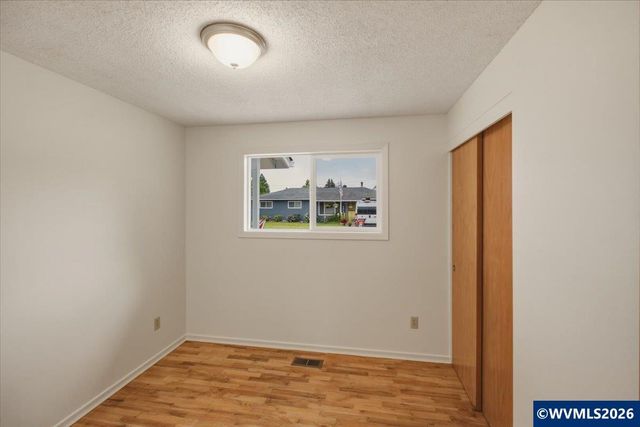 809 33rd Av SE, Albany, OR 97322