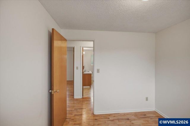809 33rd Av SE, Albany, OR 97322