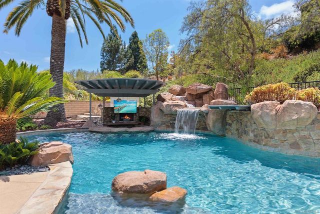 14428 Rancho Del Prado Trl, San Diego, CA 92127