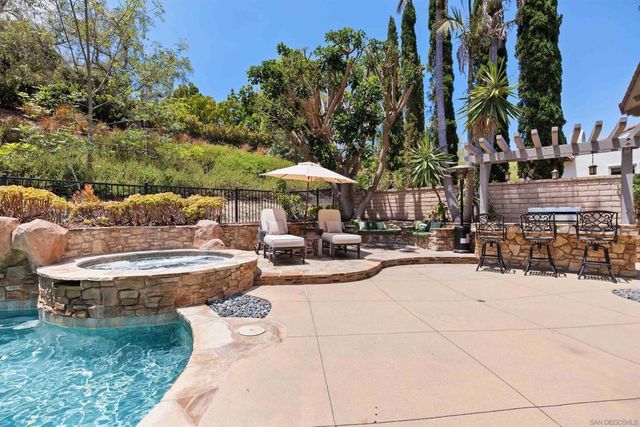 14428 Rancho Del Prado Trl, San Diego, CA 92127