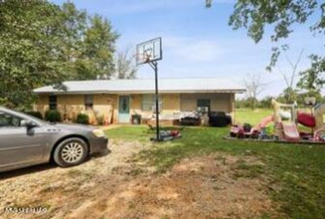 2511 County Road 522, Ripley, MS 38663